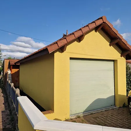 Privée Avec Jardin Séjour chez l'habitant